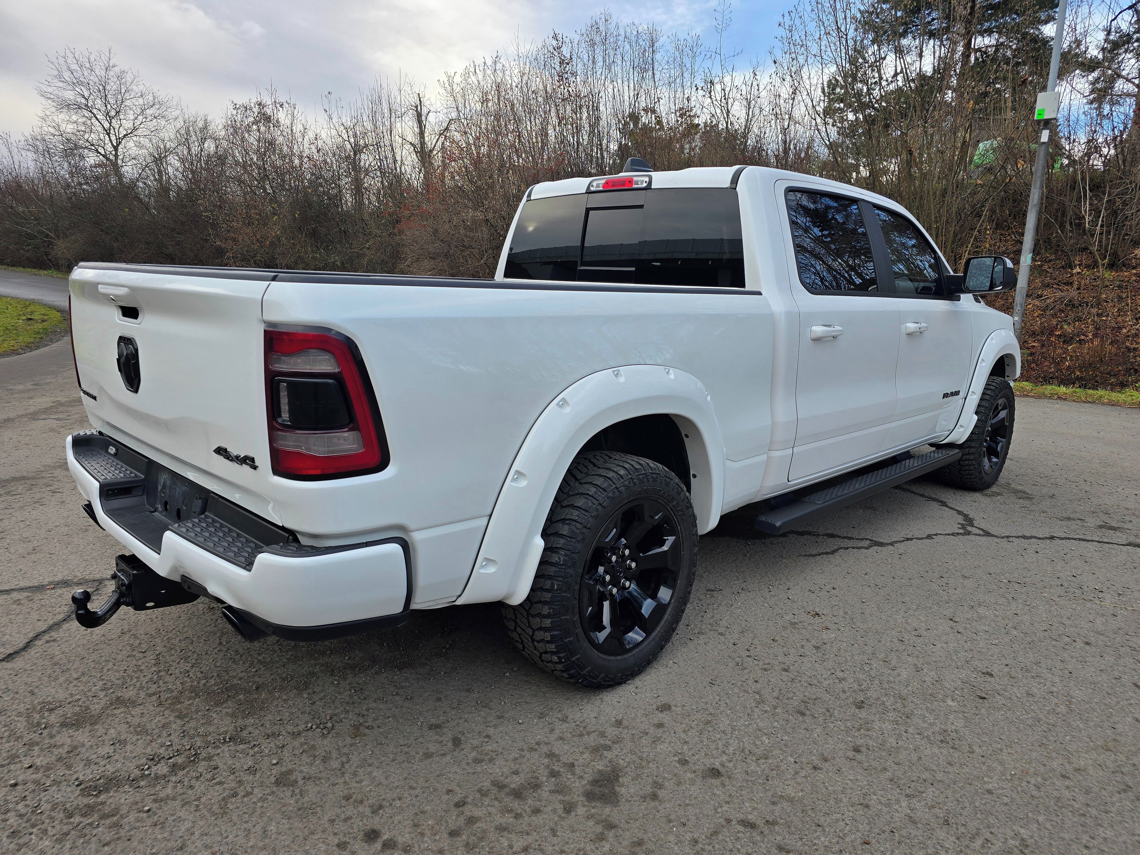 Dodge Ram, Sport 4x4 5,7,XL Verze, Perleť - fotka 4