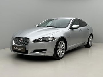 3.0 V6D LUXURY AUT CZ