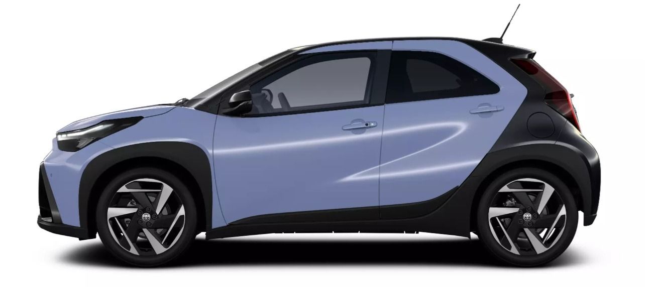 Toyota Aygo, Executive 1,5 Hybrid - fotka 2