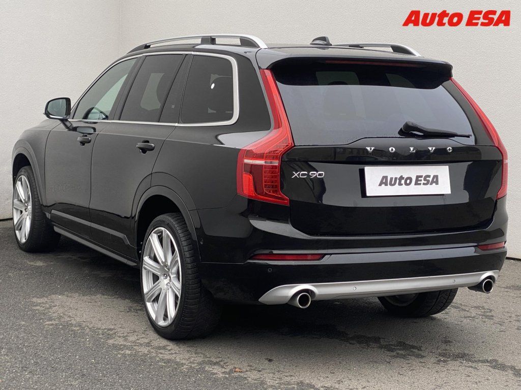 Volvo XC90, 2.0 D,Momentum,AT - fotka 6