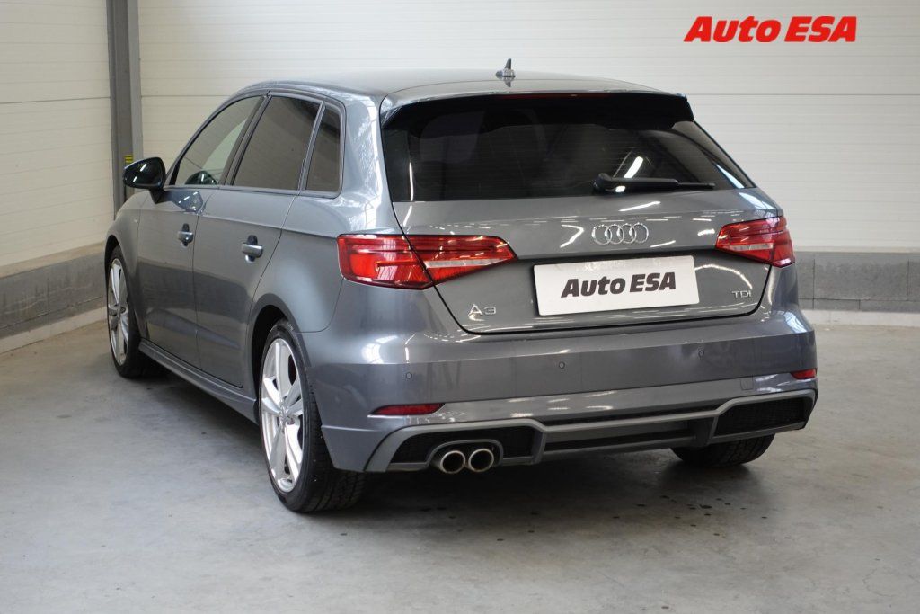 Audi A3, 2.0TDi - fotka 6