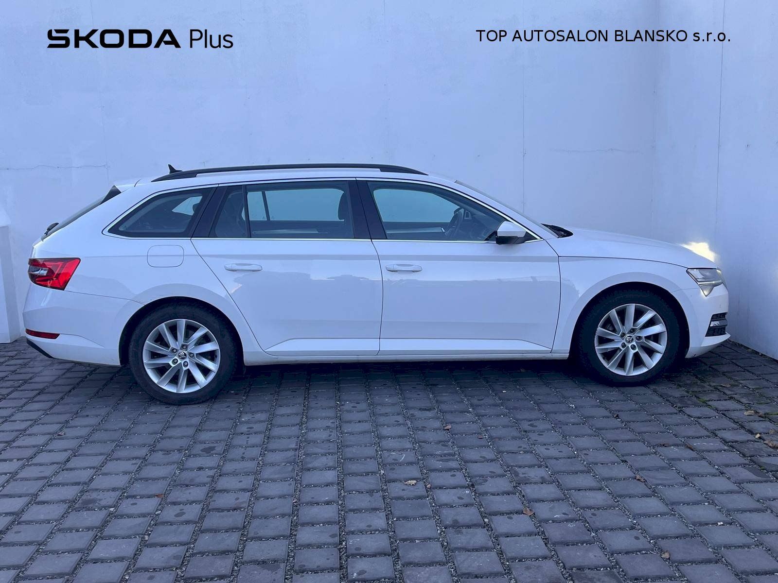 Škoda Superb, 2.0TSI 140kW DSG Ambition Plus - fotka 6