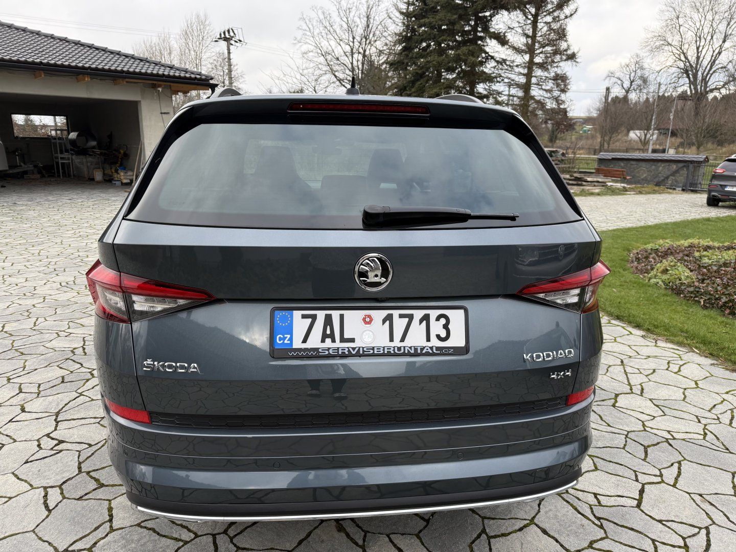 Škoda Kodiaq, 2.0TDI 140KW 4x4 SPORTLINE - fotka 5