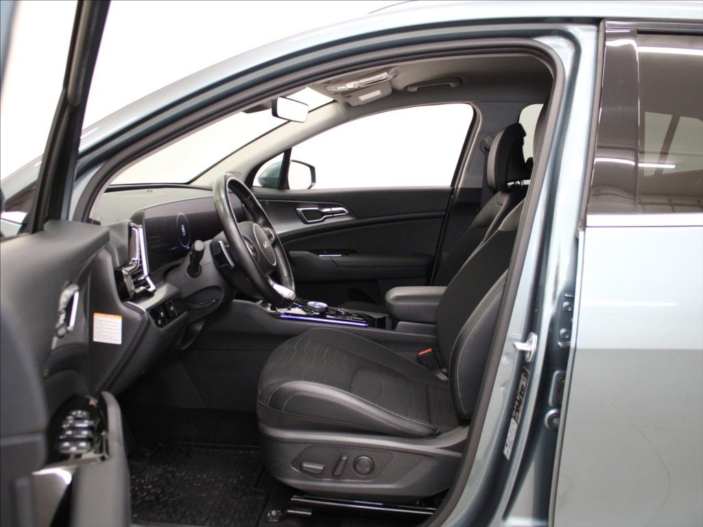 Kia Sportage, 1,6 T-GDi 132kW 4x4 7DCT TOP - fotka 6