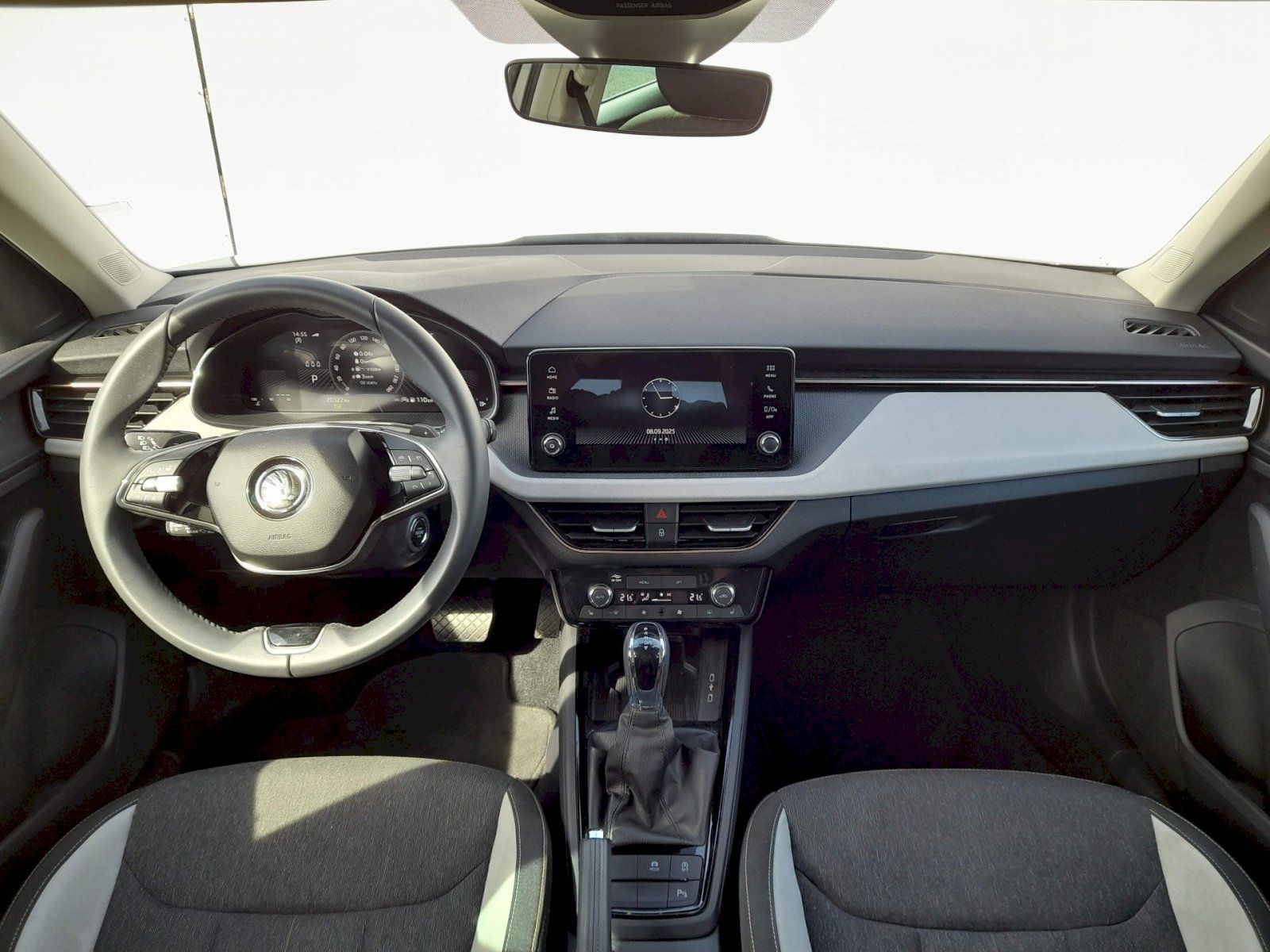 Škoda Kamiq, Top Selection 1.0 TSI 85kW 7AP - fotka 5