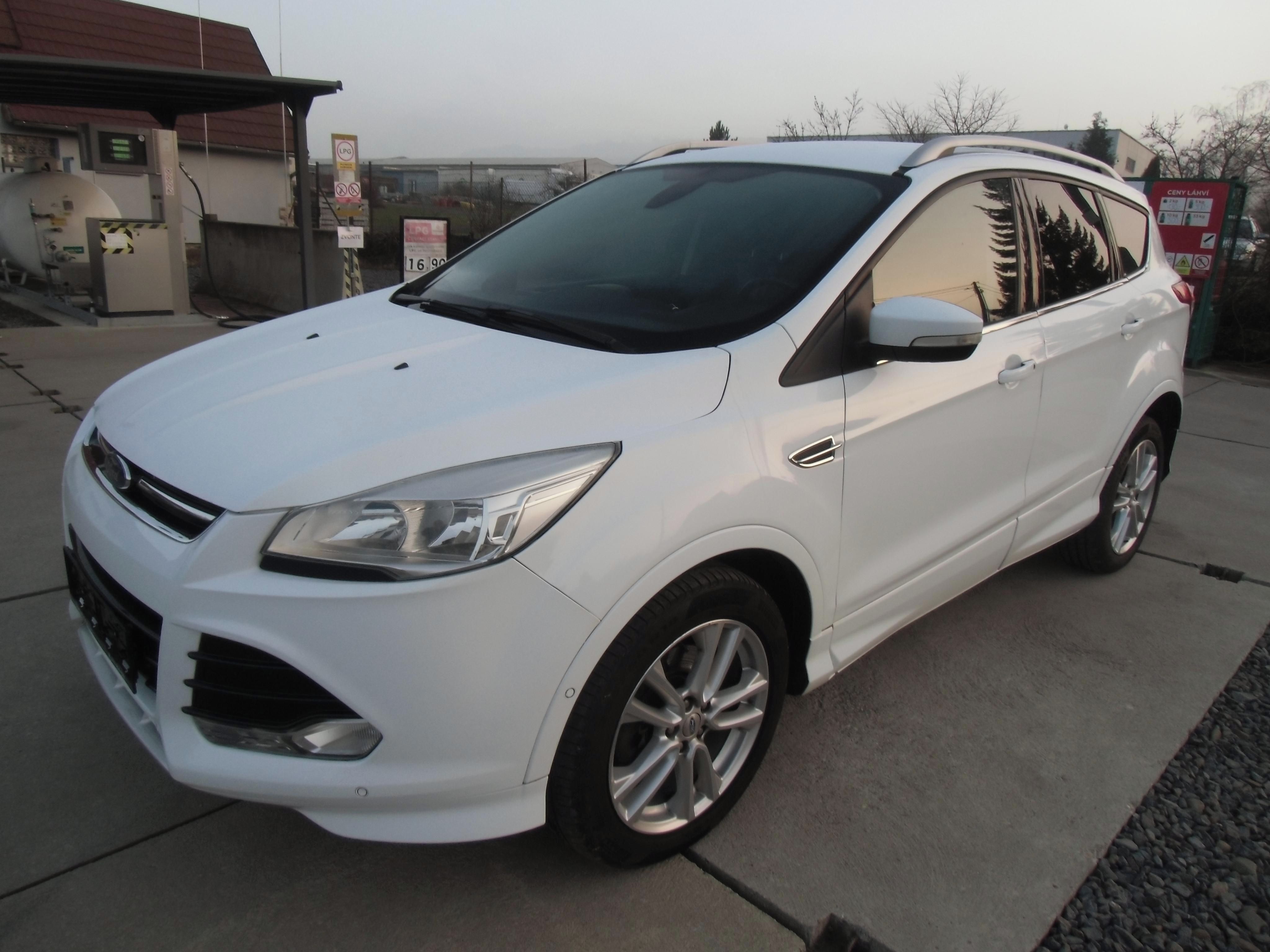 Ford Kuga, 2.0 TDCi 132KW 4x4 , TITANIUM