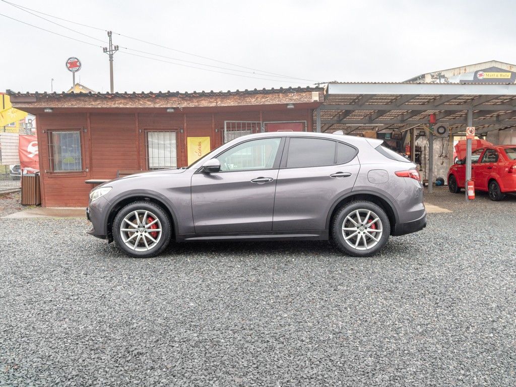 Alfa Romeo Stelvio, 2.0T Q4 MAT - NAVI - fotka 6