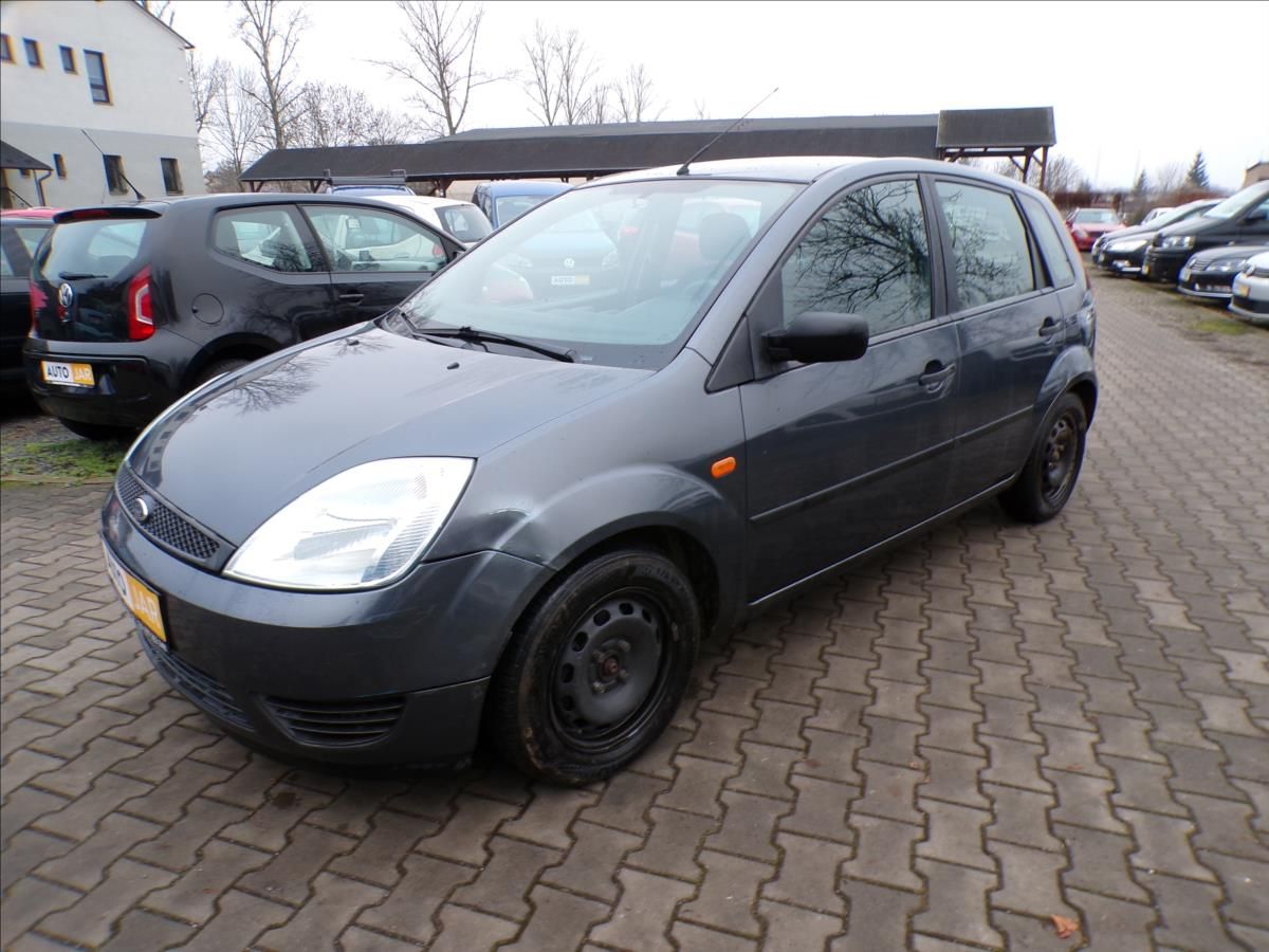 Ford Fiesta, 1,3 i  KLIMATIZACE - fotka 3