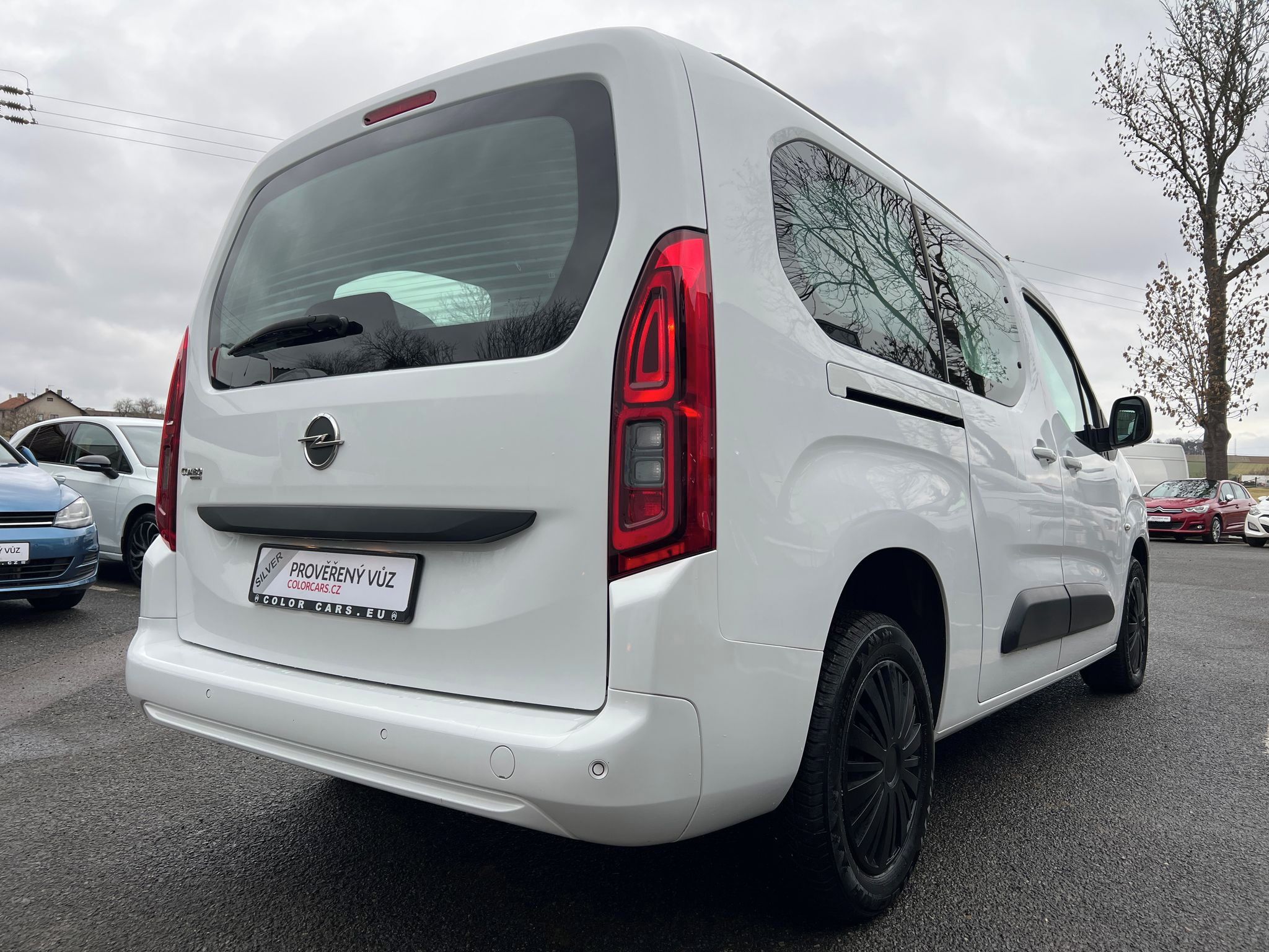 Opel Combo, 1.2 110k 7MÍST ZÁRUKA SERVIS - fotka 5
