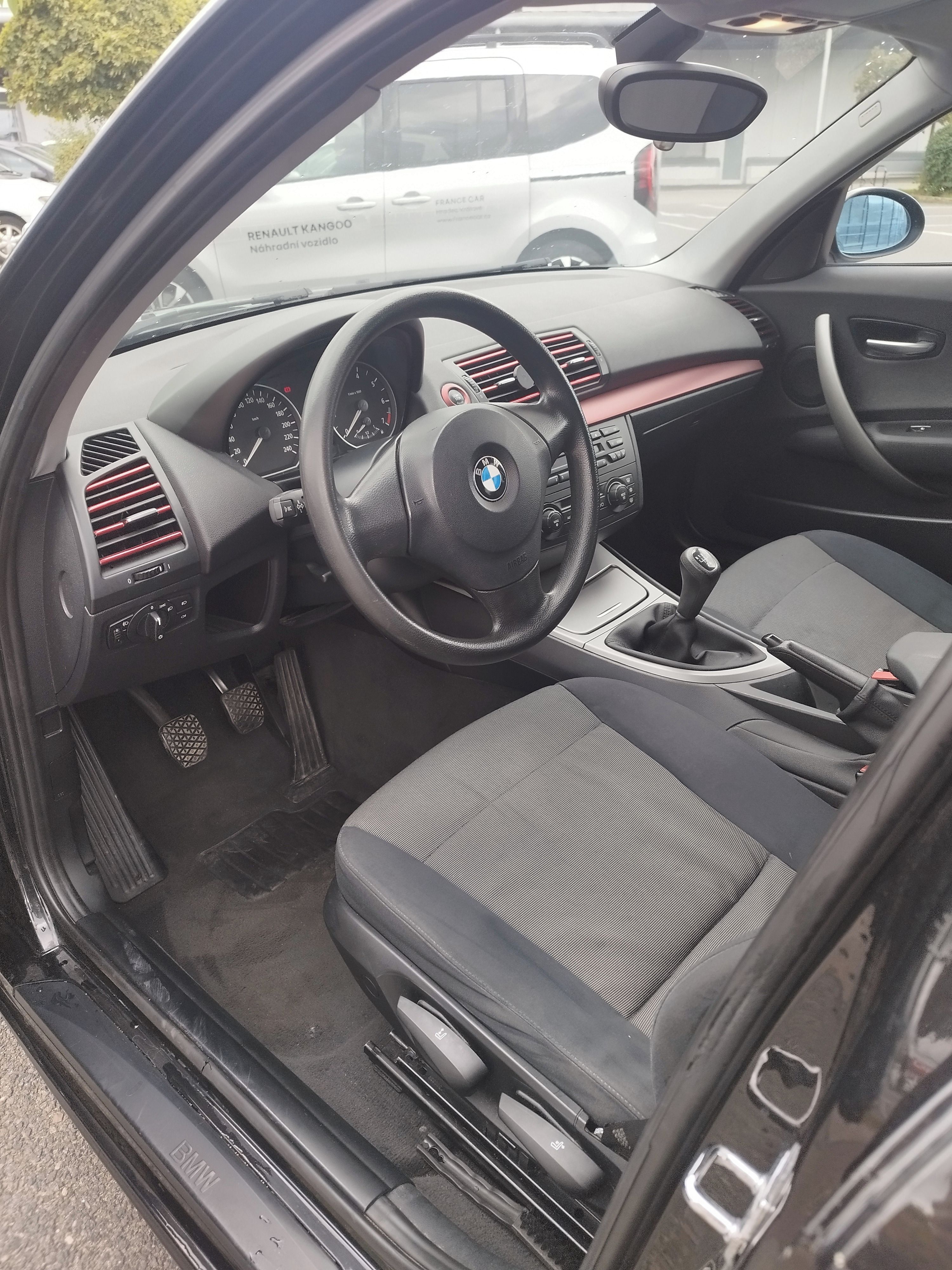 BMW Řada 1, 1.6i stage 1, Tuningový výfuk - fotka 6