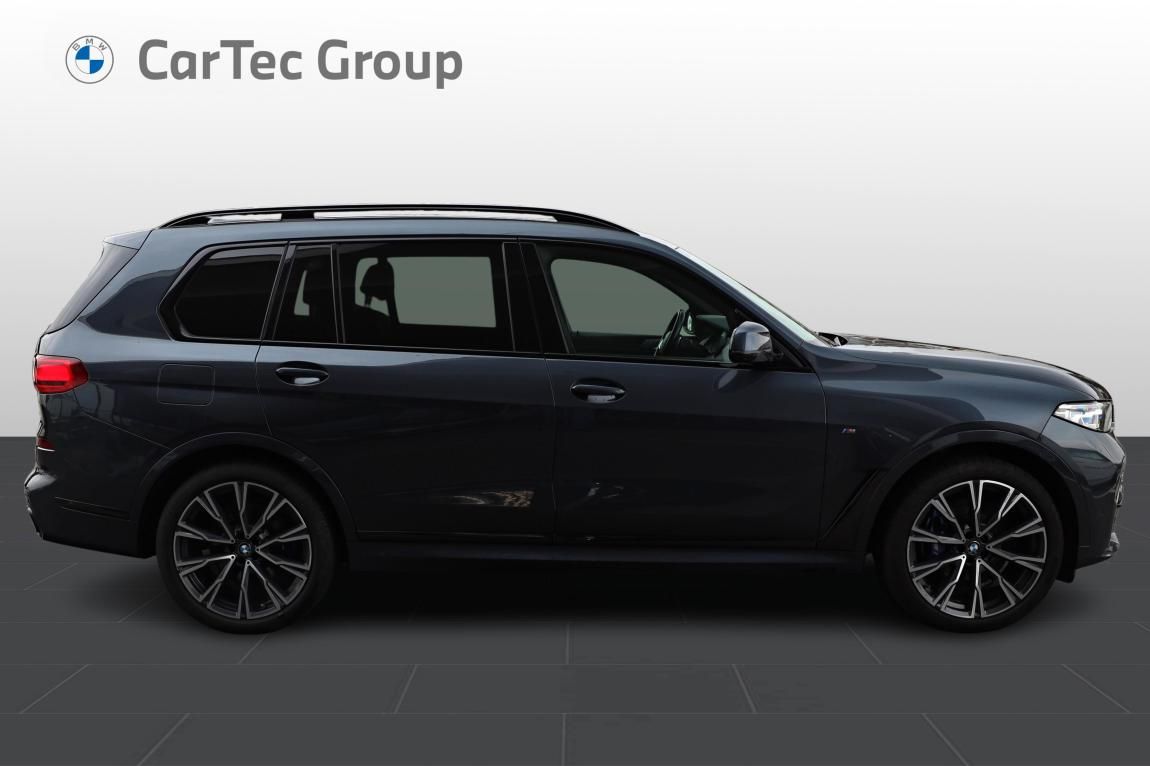 BMW X7, M50d - fotka 6