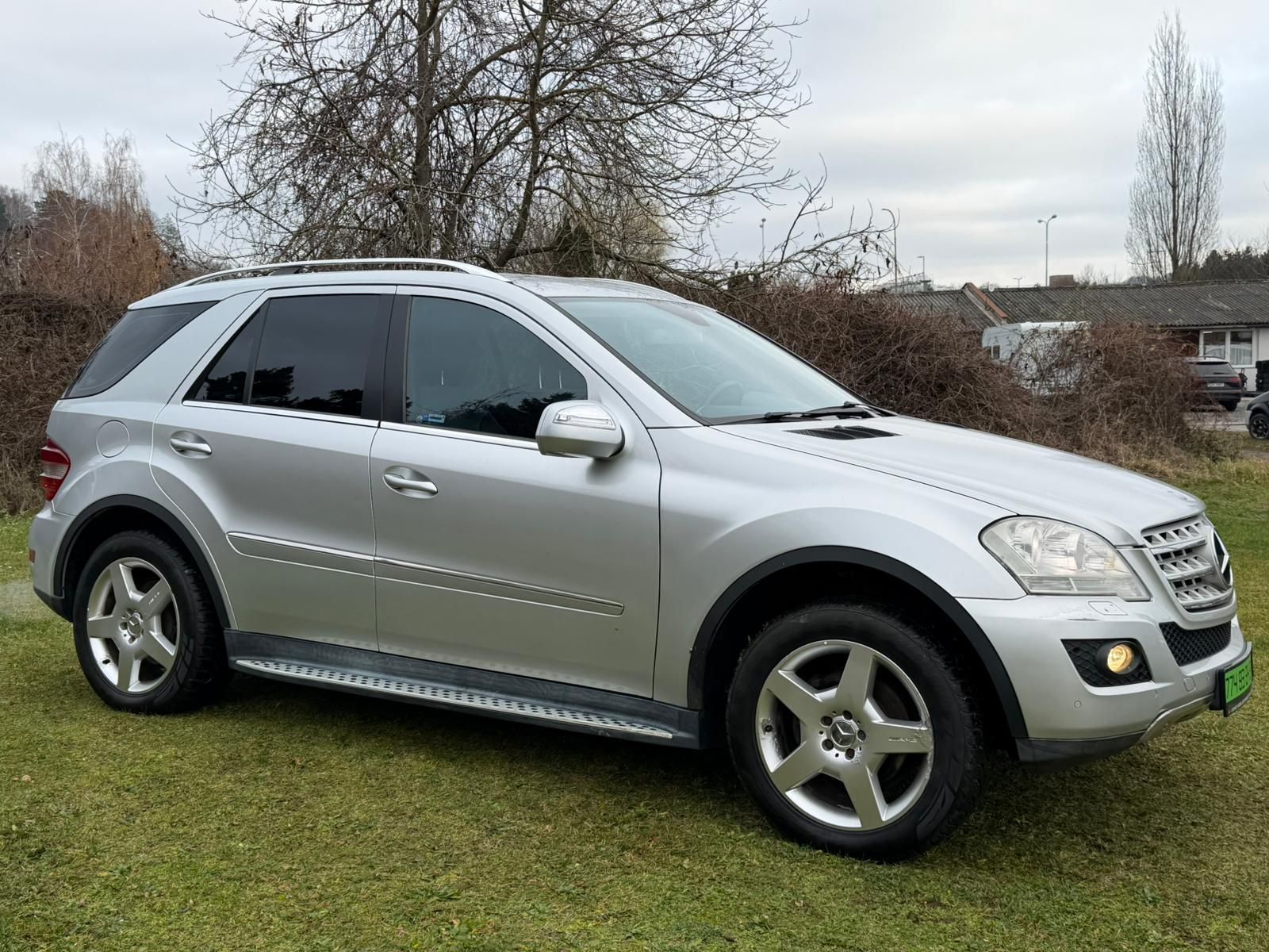 Mercedes-Benz Třídy M, 350 CDI 4x4 -PARKOVACÍ SENZORY - fotka 4