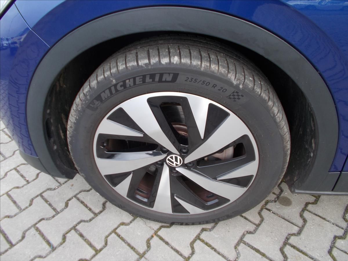Volkswagen ID.4, 150kW 77KWh 1 ST PRO **DPH** 9 - fotka 6