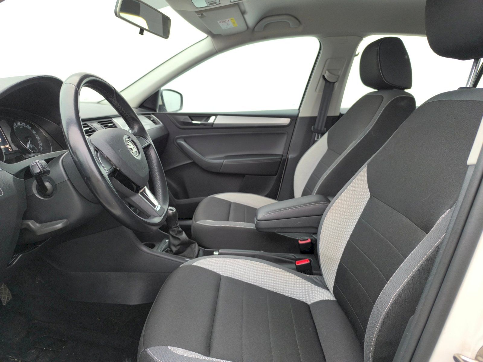Škoda Rapid, 1.0 TSI / 81 kW / AMBITION - fotka 6