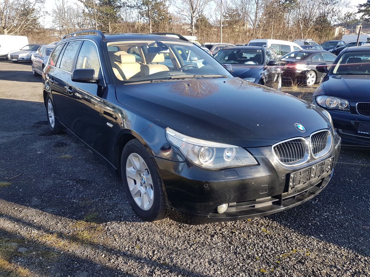 BMW Řada 5, 520 120KW NAVI XENON