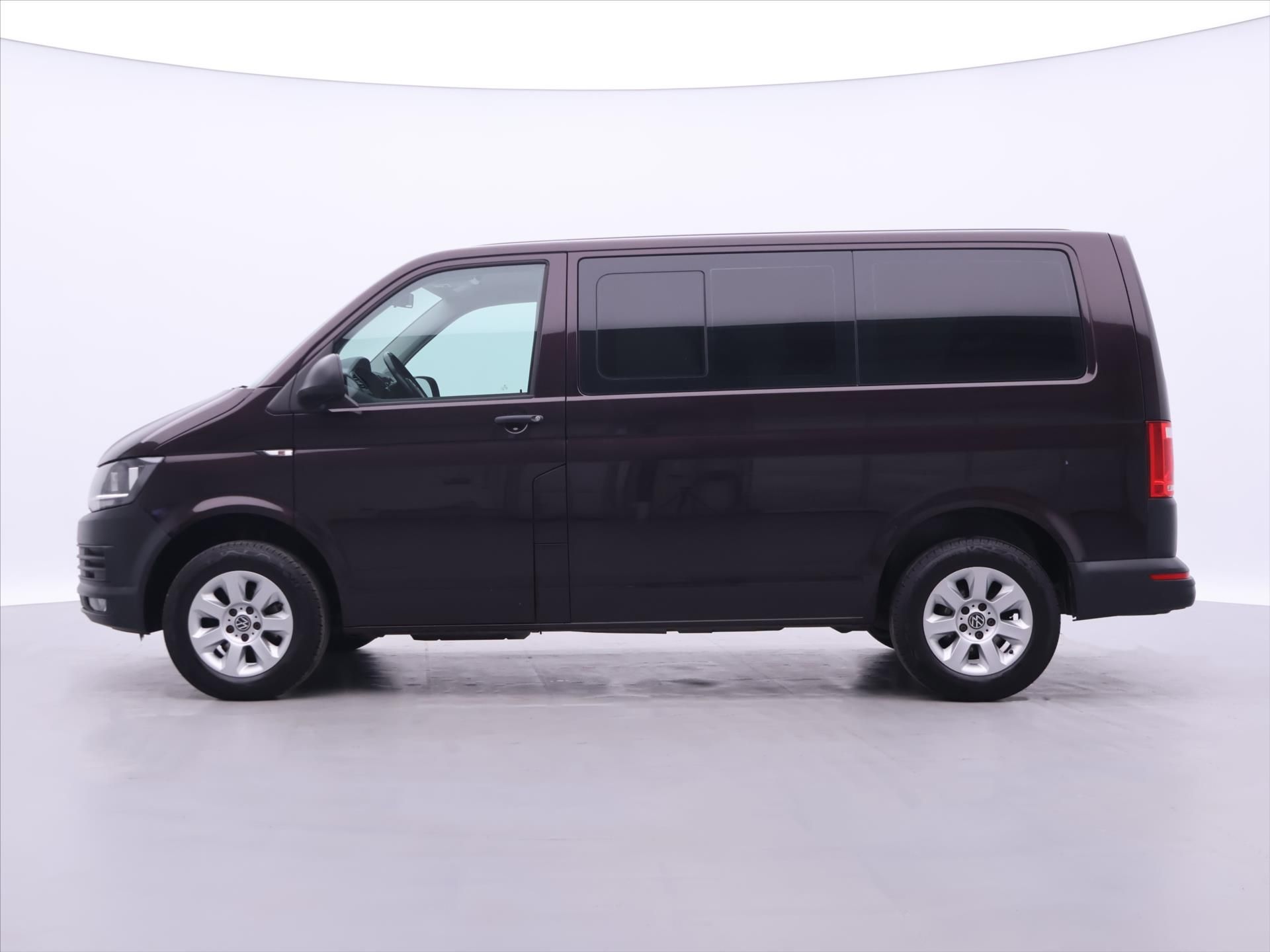 Volkswagen Transporter, 2,0 TDI 75kW Klima 9-Míst Tažn - fotka 4