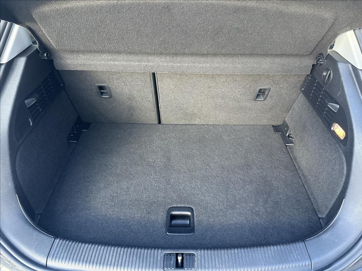 Audi A1, 1,4 TFSI SPORTBACK - fotka 5