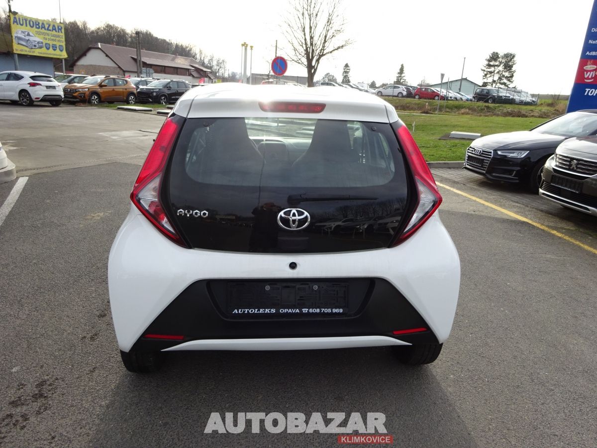 Toyota Aygo, 1,0 VVT-i - fotka 6
