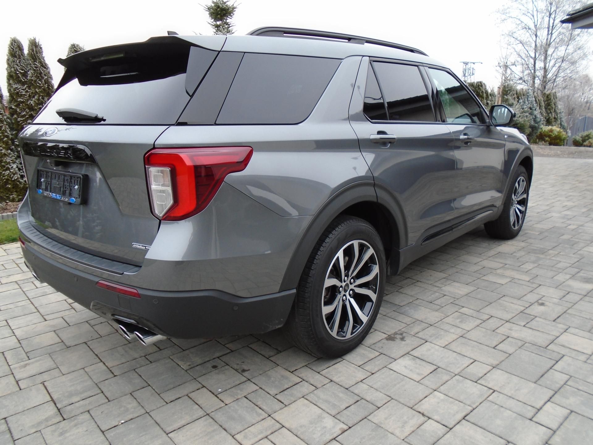 Ford Explorer, 3,0EcoBoost Plug-in-Hybrid ST - fotka 4