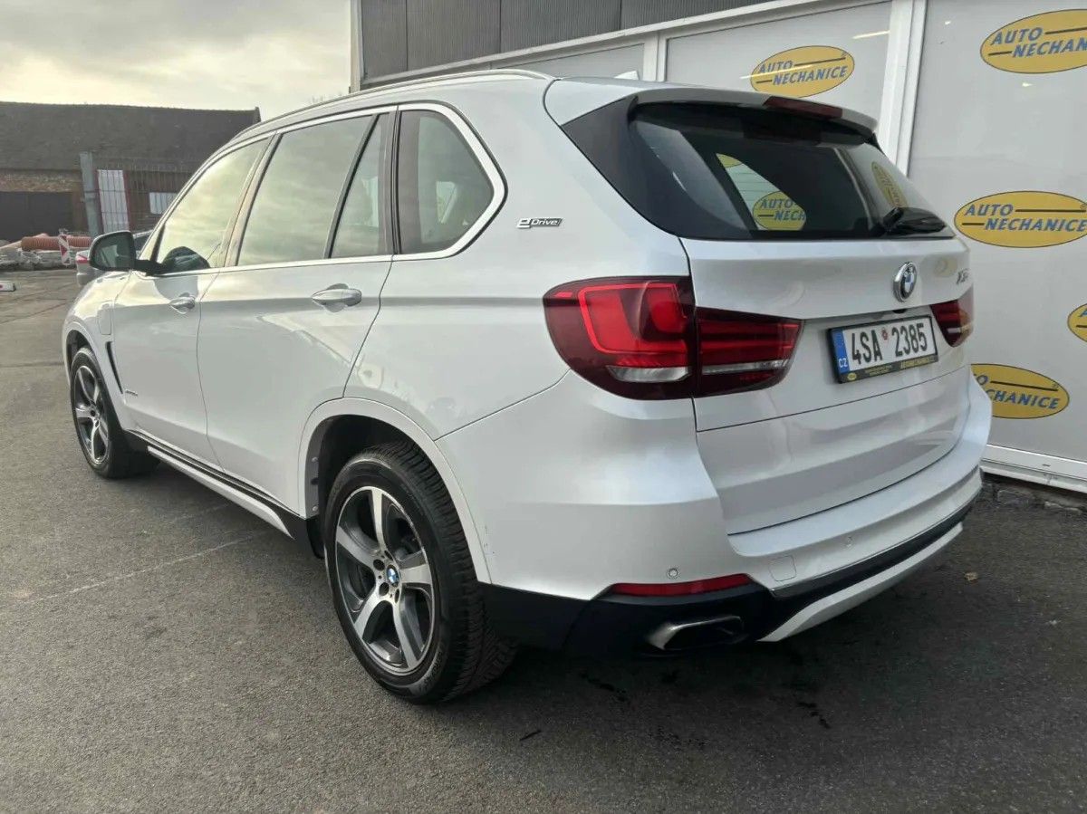 BMW X5, 2.0 XDrive 40e 4X4 - fotka 6