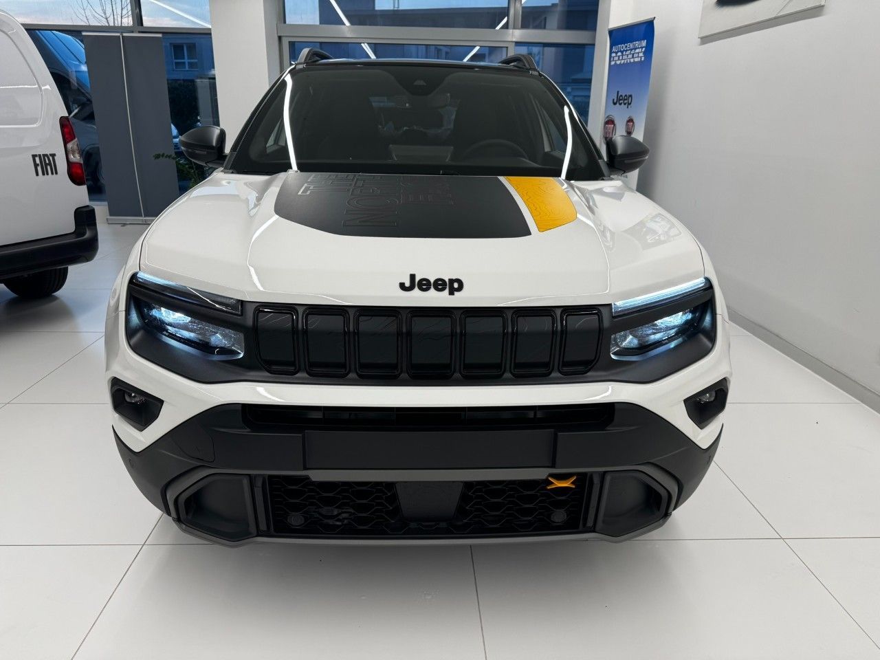 Jeep Avenger, 4xe The North Face 1.2 Turbo e - fotka 3