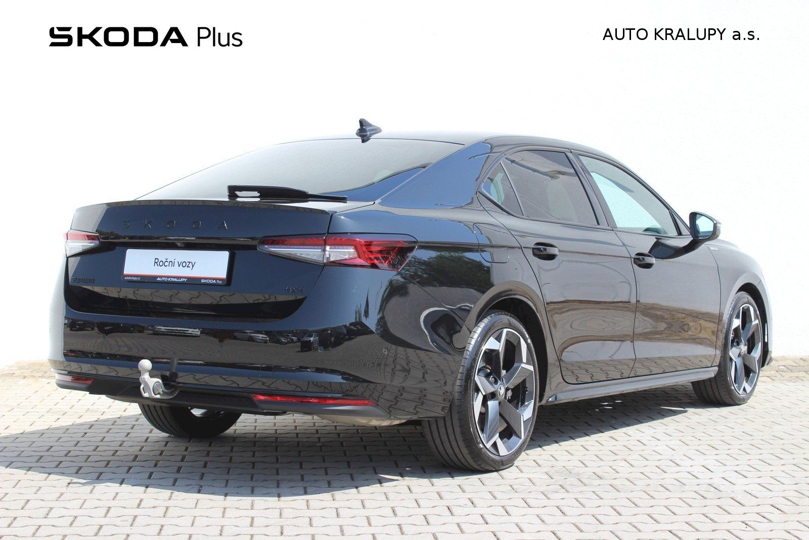 Škoda Superb, 2.0TSI/195kW SPORTLINE MAX - fotka 2