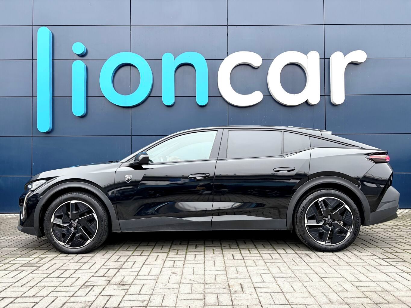 Peugeot 408, GT, El. Kufr, Adaptivní tempom - fotka 4