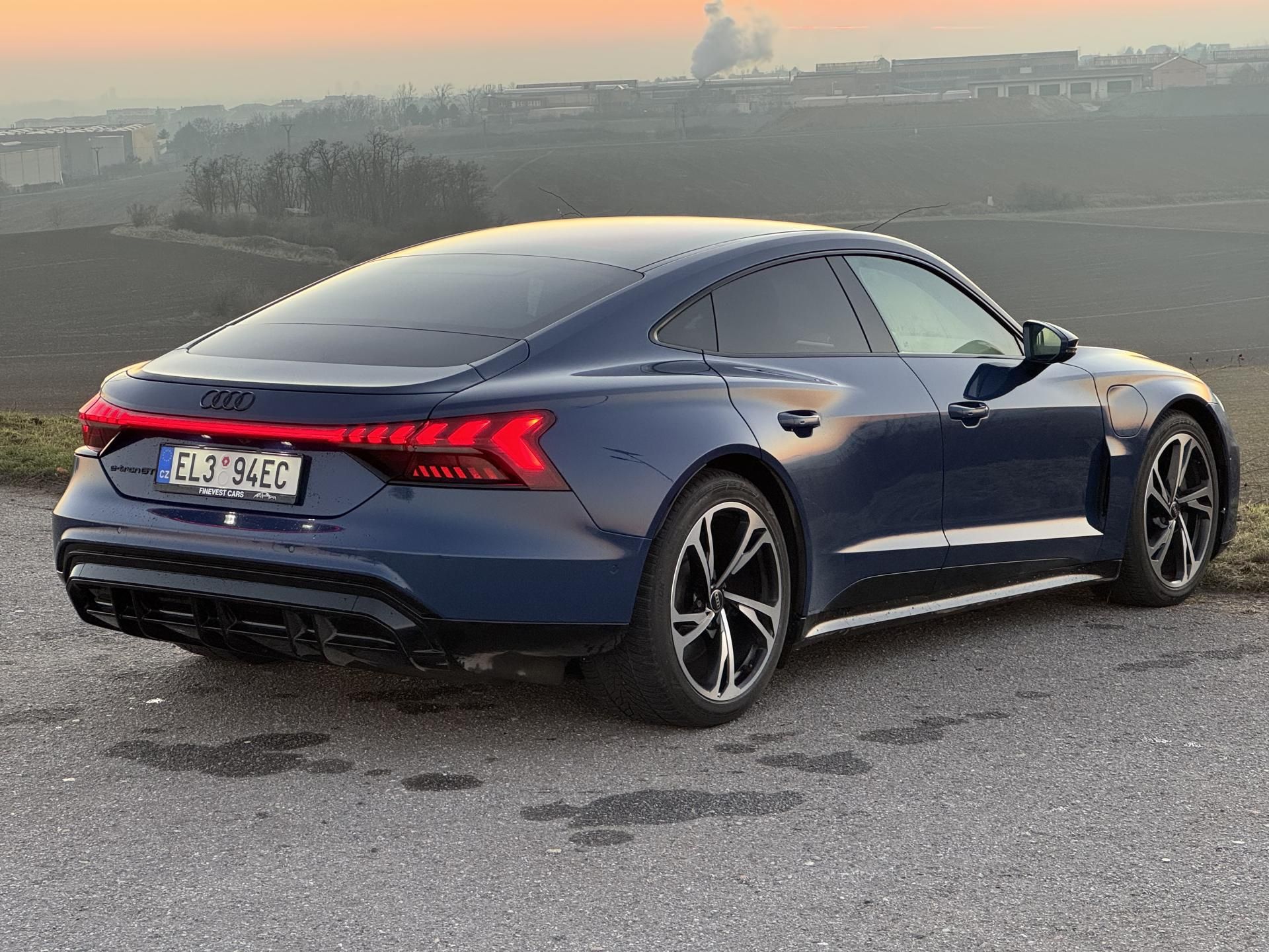 Audi e-tron GT, Quattro HUD 360 Vzduch SoH 91% - fotka 5