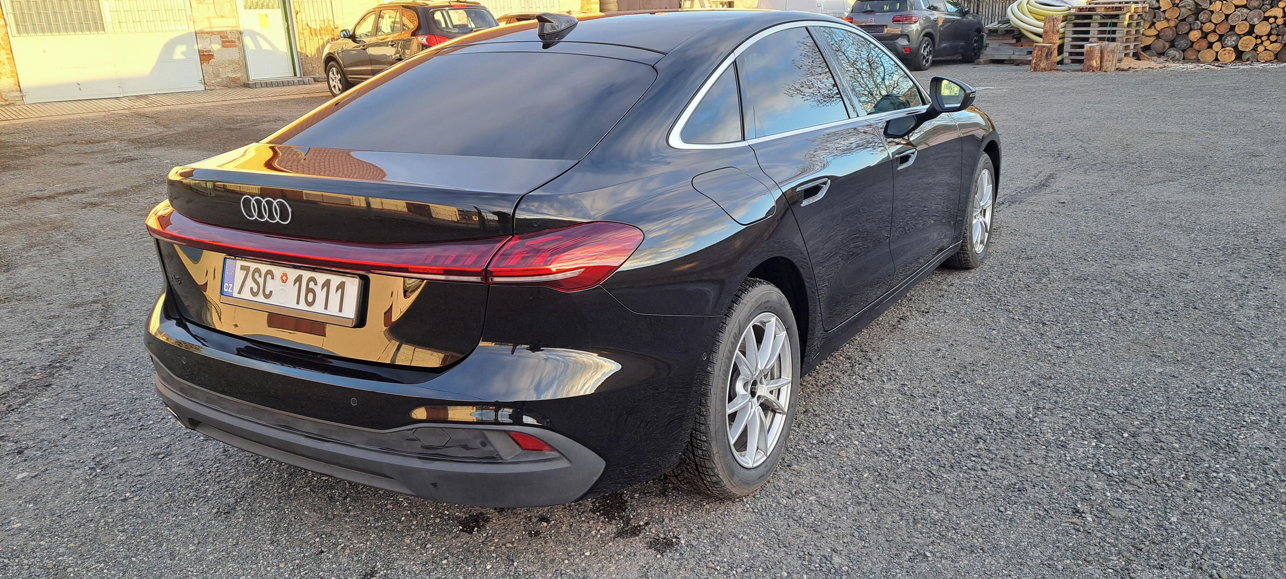 Audi A5, 2.0TDI 150kw - fotka 4