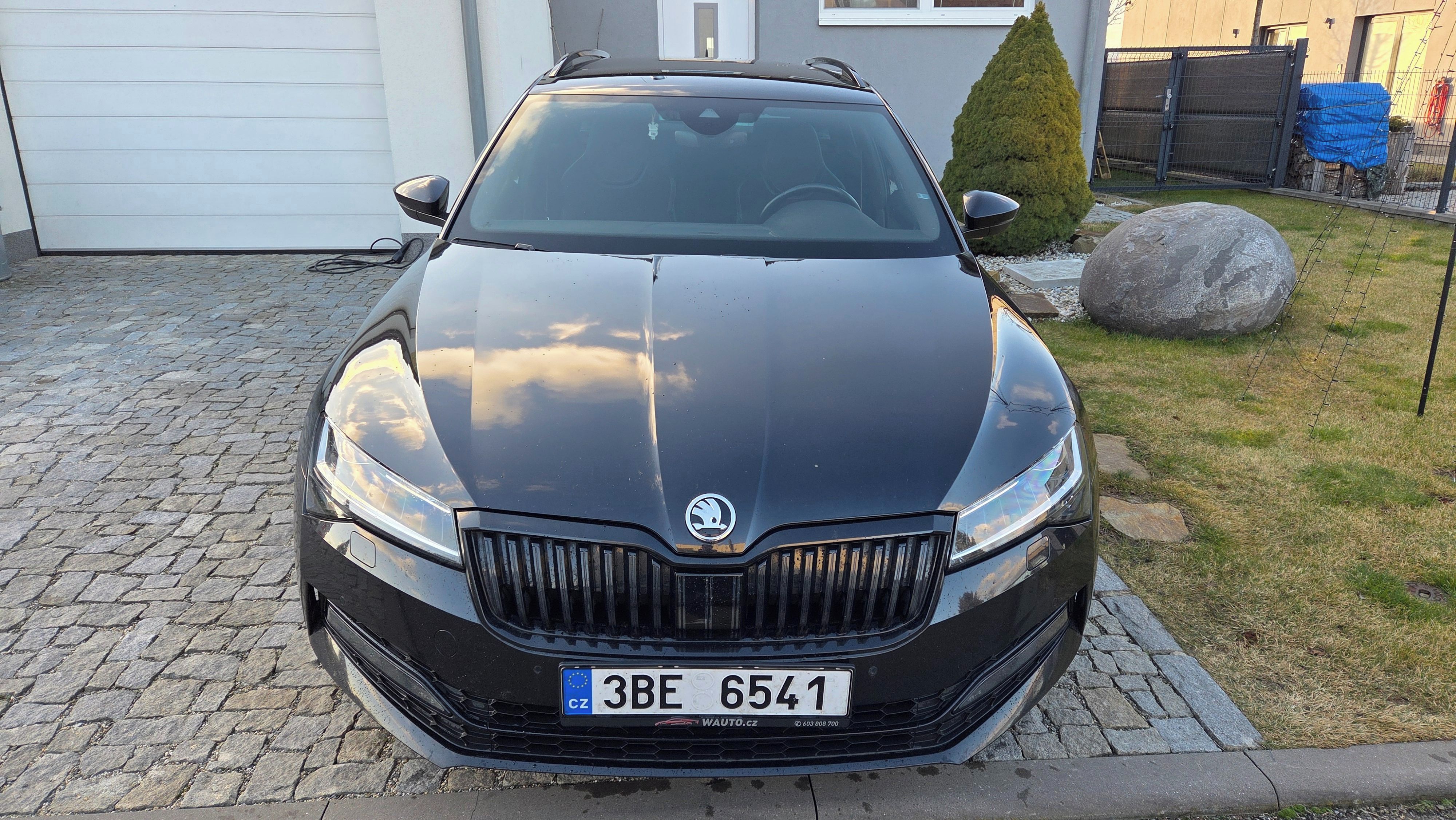 Škoda Superb, SPORTLINE, Webasto/DPH/Rozvody - fotka 2