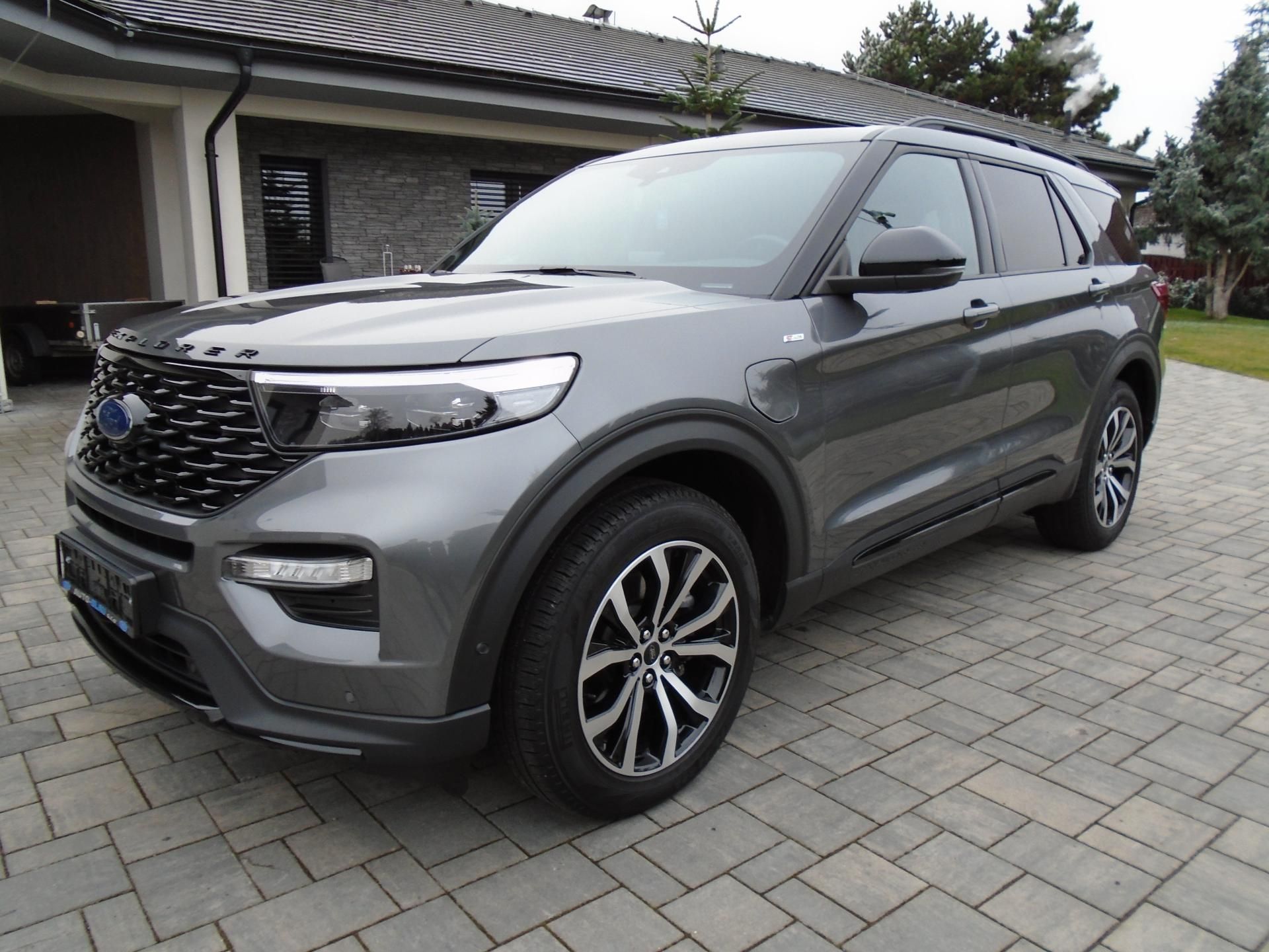 Ford Explorer, 3,0EcoBoost Plug-in-Hybrid ST - fotka 2