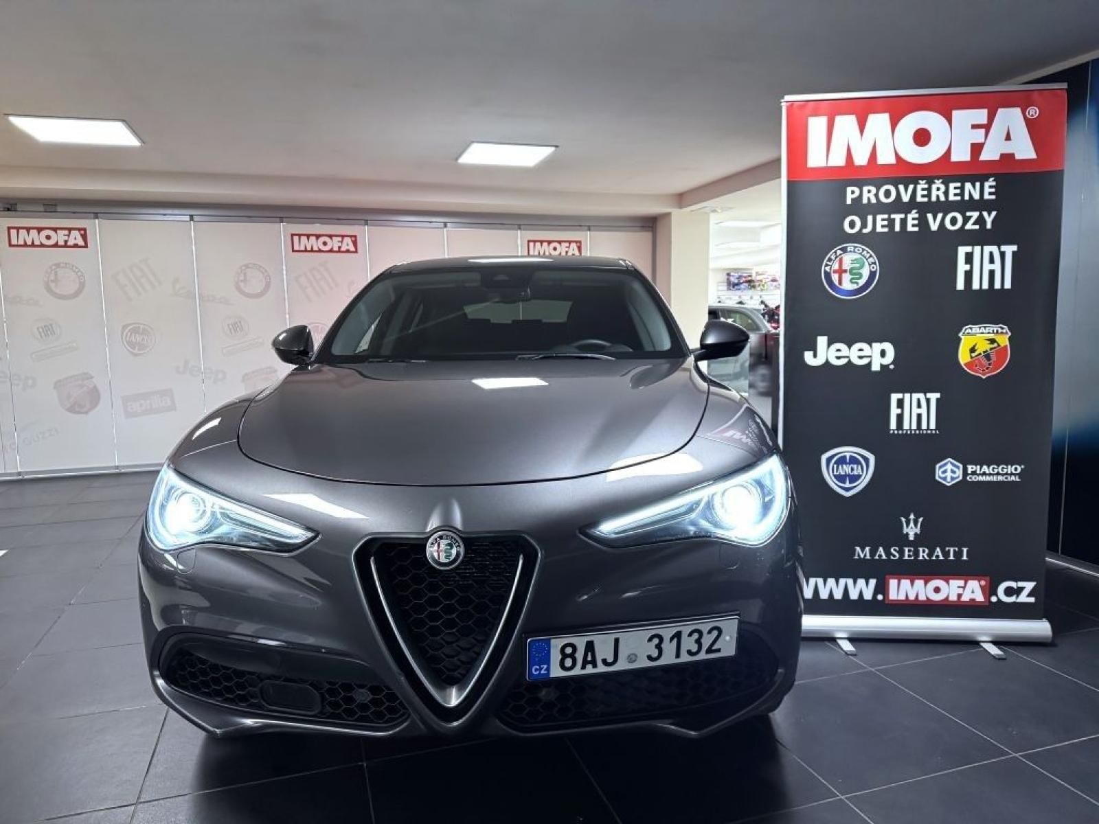 Alfa Romeo Stelvio, 2.0 T 280k AT8 ZF Q4 4x4 Super - fotka 2