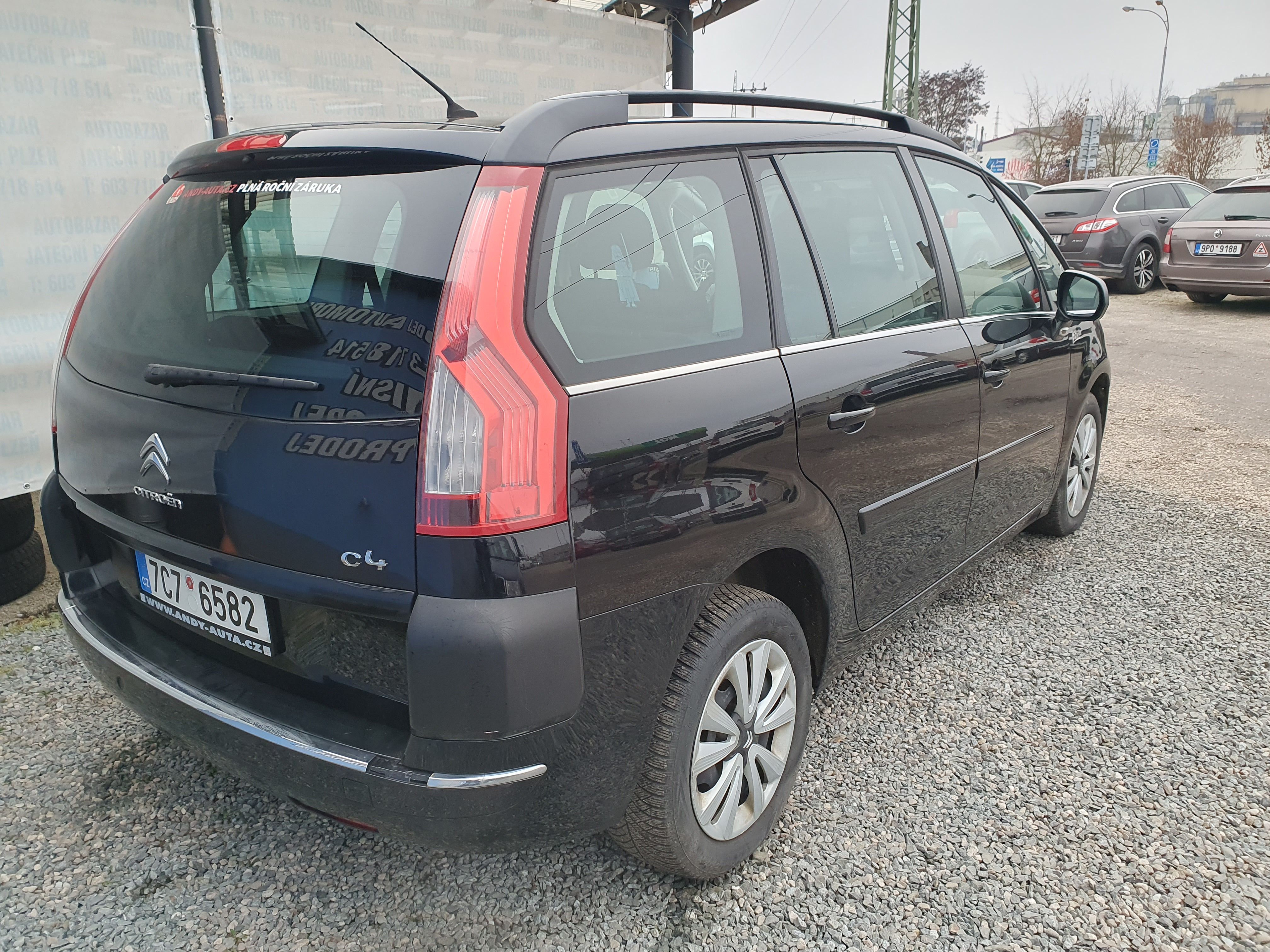 Citroën C4 Picasso, ¨1.6 HDI 7 MÍST - fotka 3