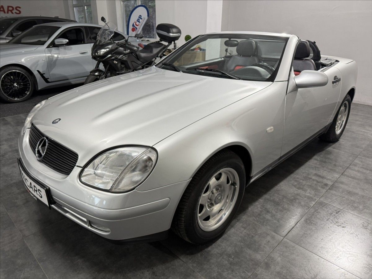 Mercedes-Benz SLK, 2,[telefon skryt]KM RARITA TOP - fotka 3