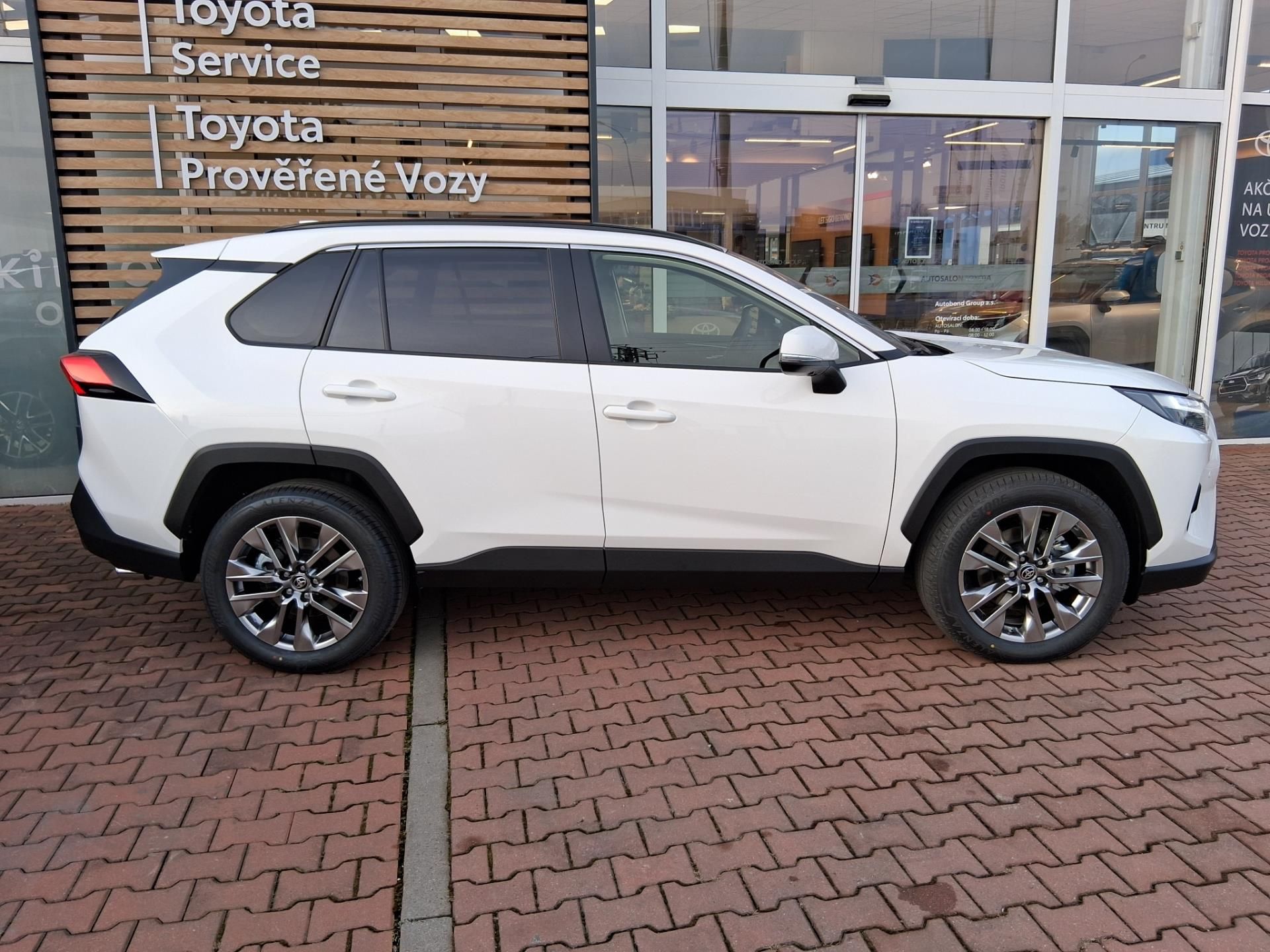 Toyota Rav4, 2,5 HEV 4X4 EXECUTIVE - fotka 3