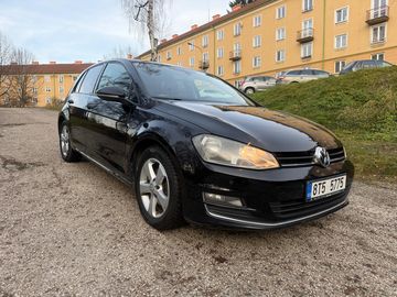 VII 1,6 TDI koup. v ČR 2.Maj