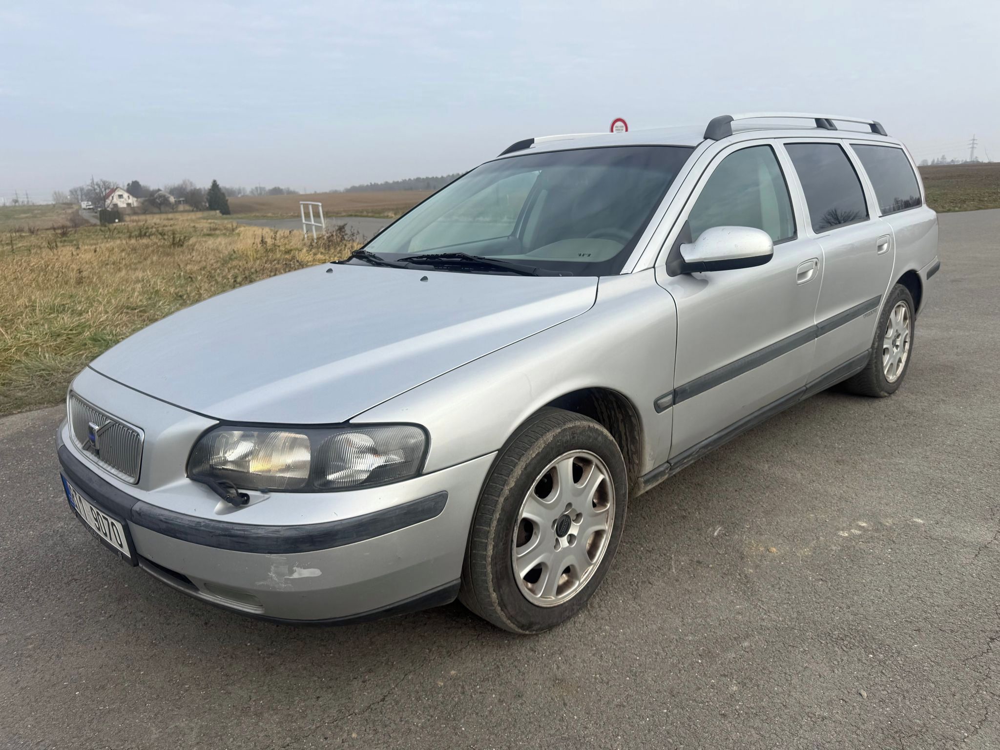 Volvo V70, STK 08/2027