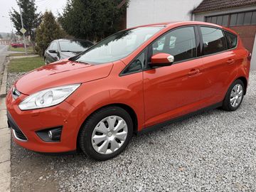 1.6i 92 KW PEKNY STAV VYBAVA.