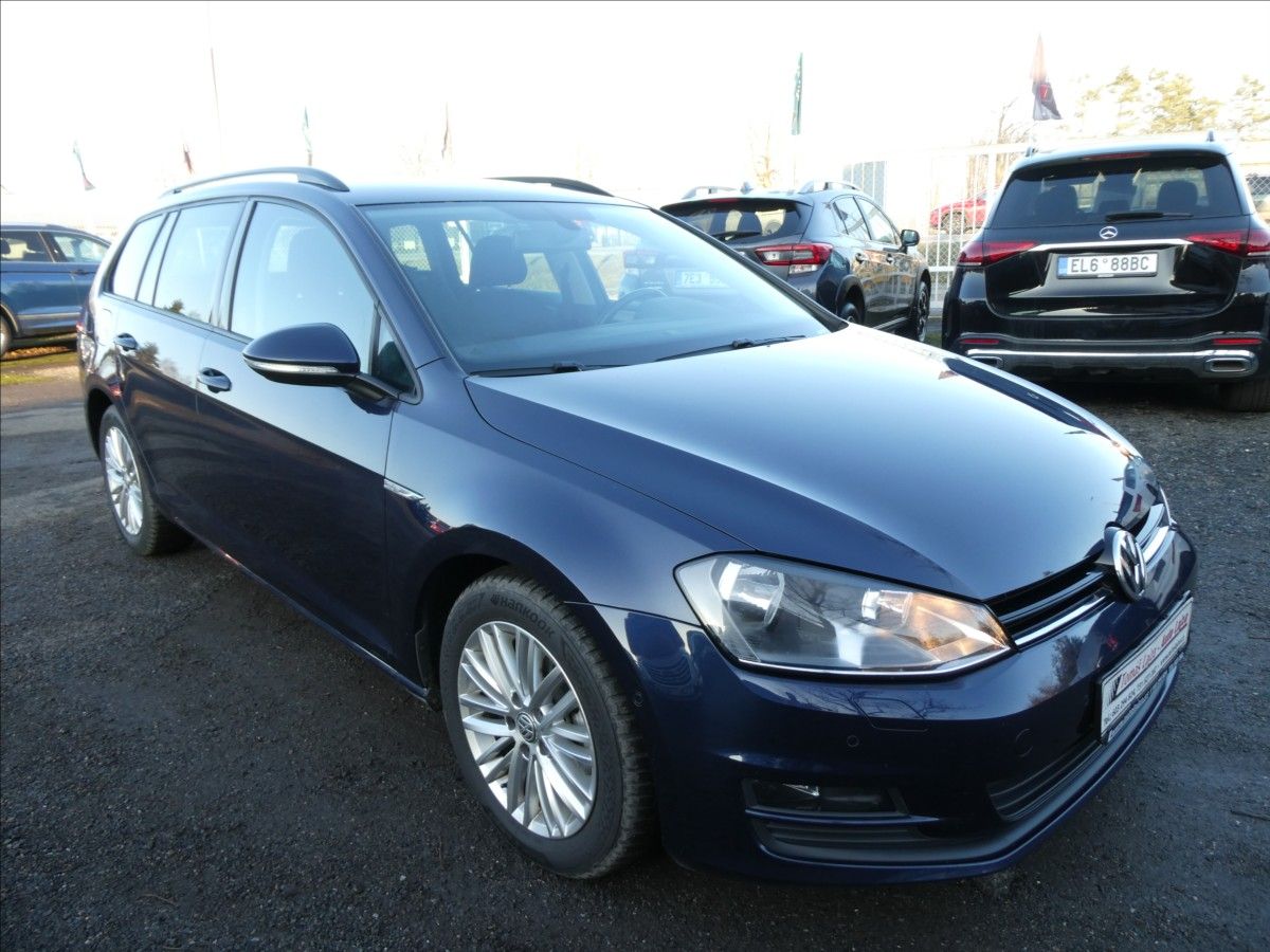 Volkswagen Golf, 1,6 TDi 81kW,CUP,4x4,serviska