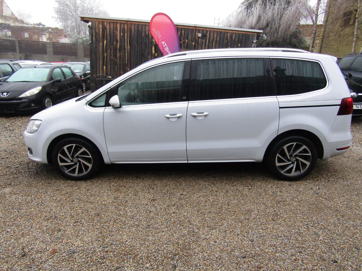 Volkswagen Sharan, 2. 0 TDI 135kW DSG TOP QUALITY - fotka 3