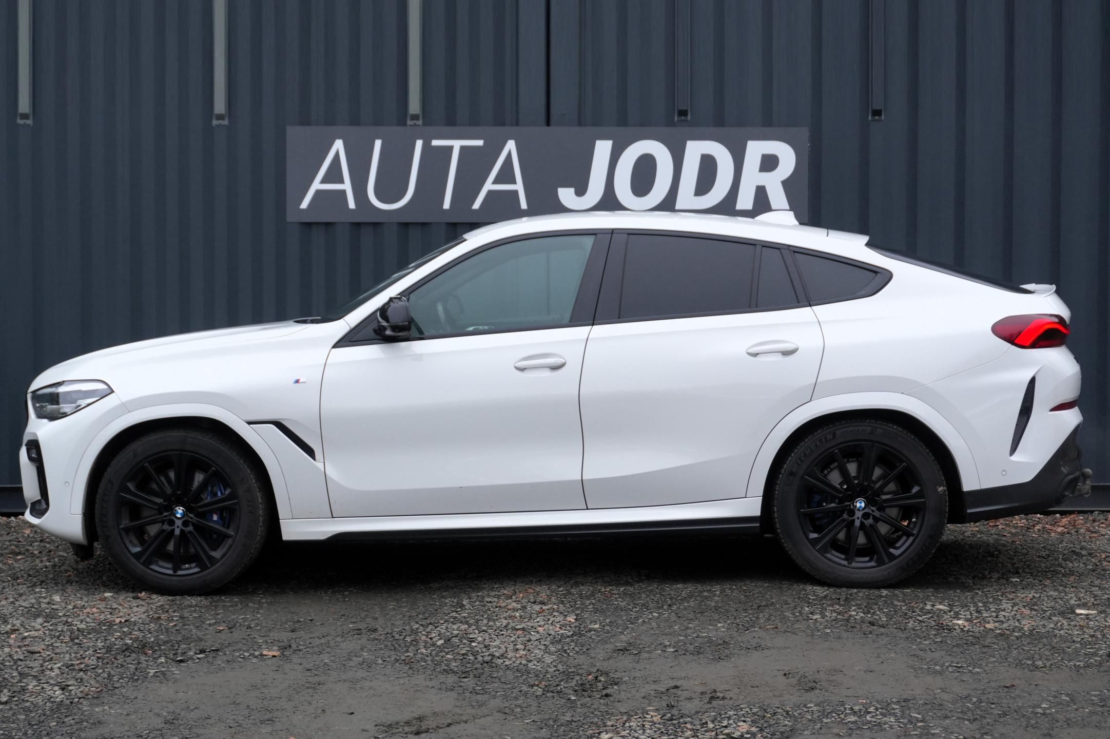 BMW X6, 40d, Vzduch, Ventilace, ČR - fotka 2