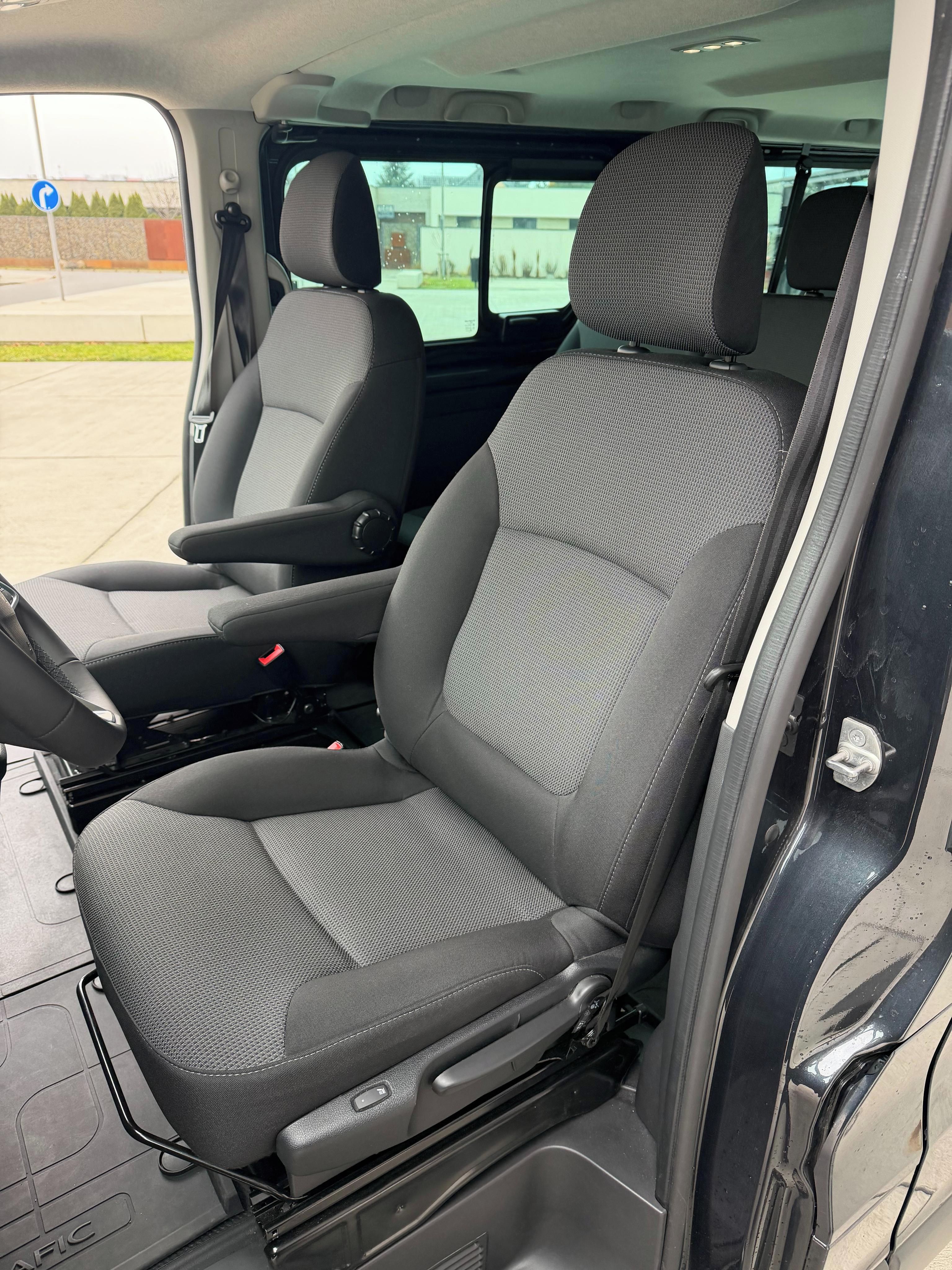 Renault Trafic, L2 Combi 2.0 dCi automat 8míst - fotka 6