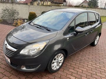 1.4T 103KW,NAVI,DRIVE,DRŽÁKKOL