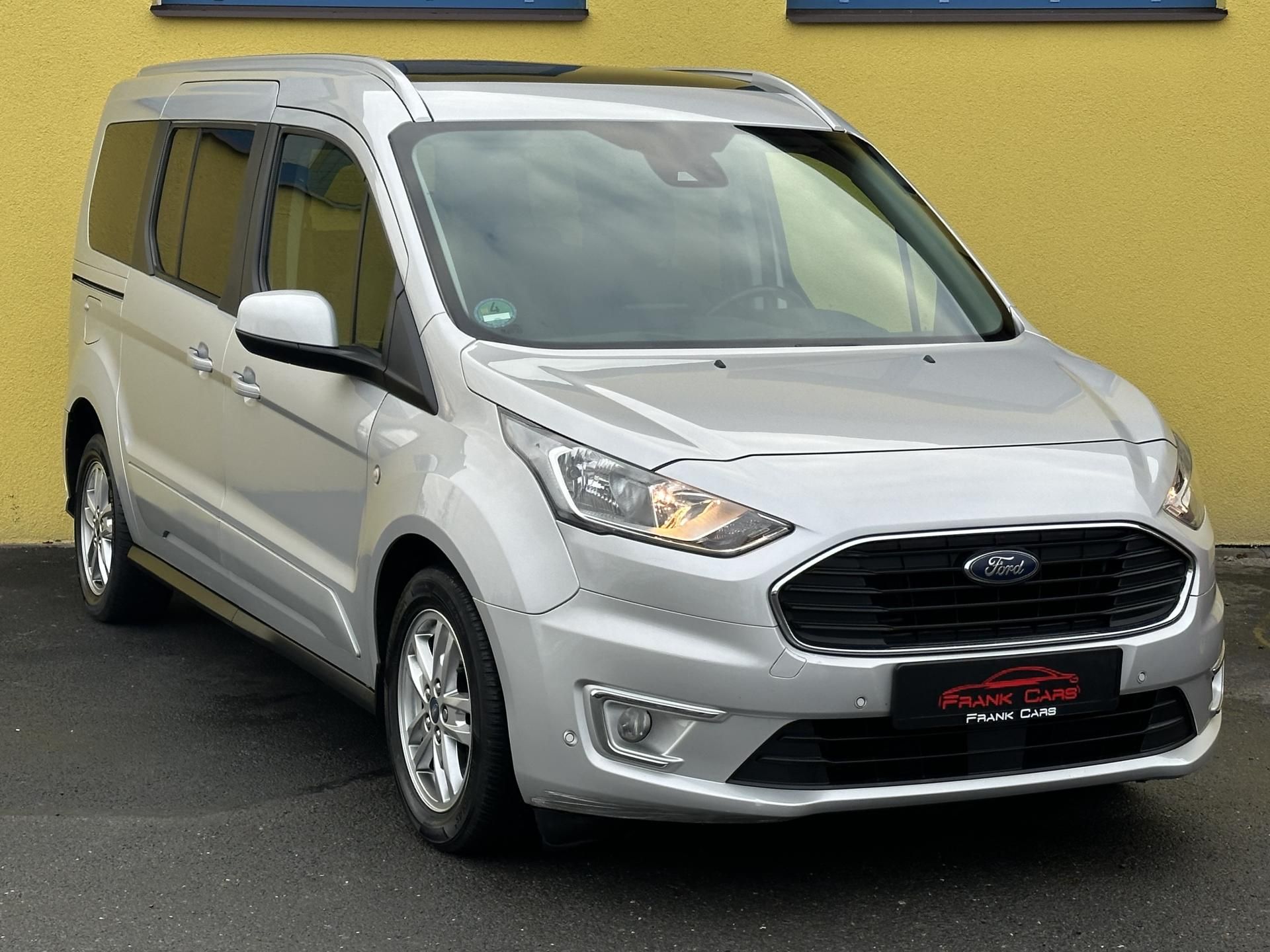 Ford Tourneo Connect, 1.5/88kW* 7.Míst * 1.Maj. - fotka 2