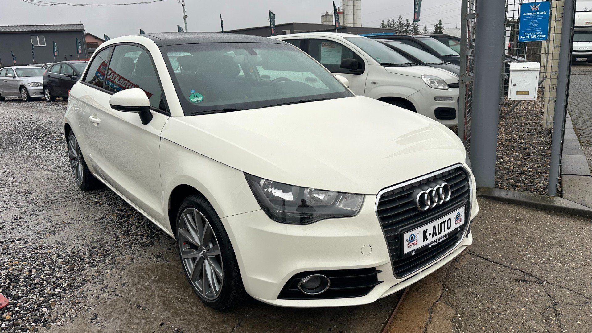 Audi A1, 1.4TFSi 90kW*Pano*Alu*PDC* - fotka 3