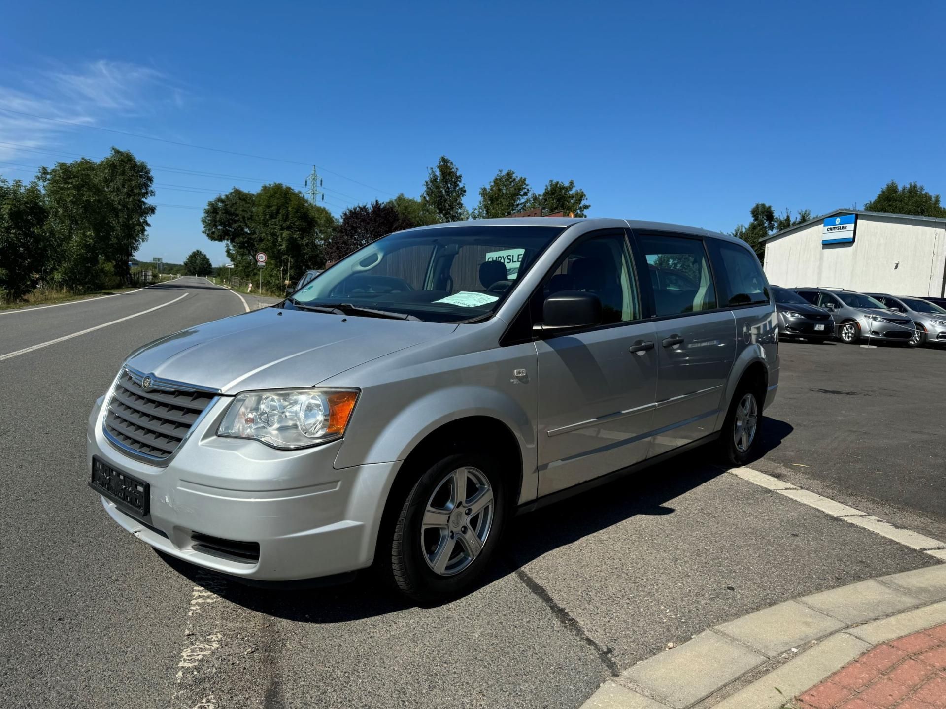 Chrysler Grand Voyager, RT 3.8 V6 EU 2009 - fotka 2