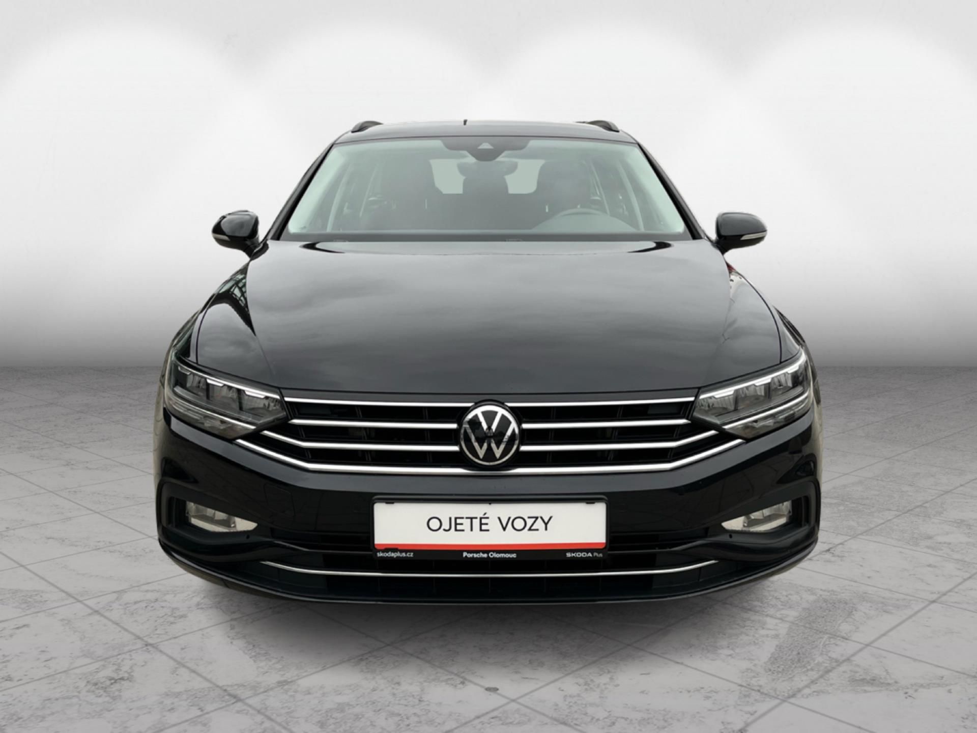 Volkswagen Passat, 2,0TDI 110kW DSG BUSINESS PREM - fotka 3