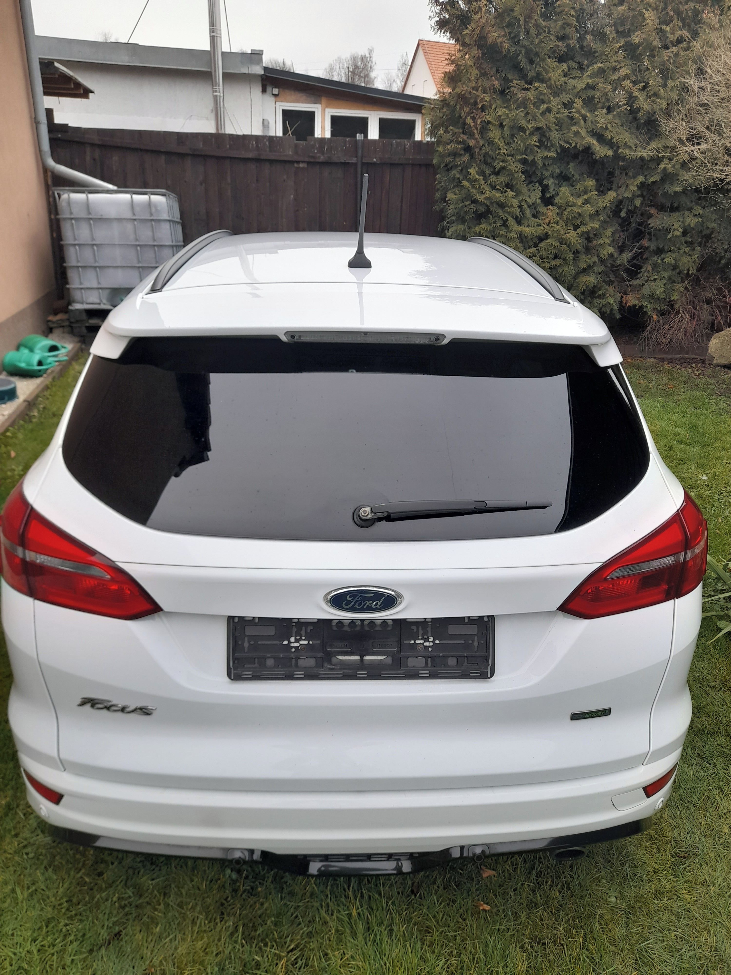 Ford Focus, ST-line 1,5i 134kw  1 Majitel - fotka 3