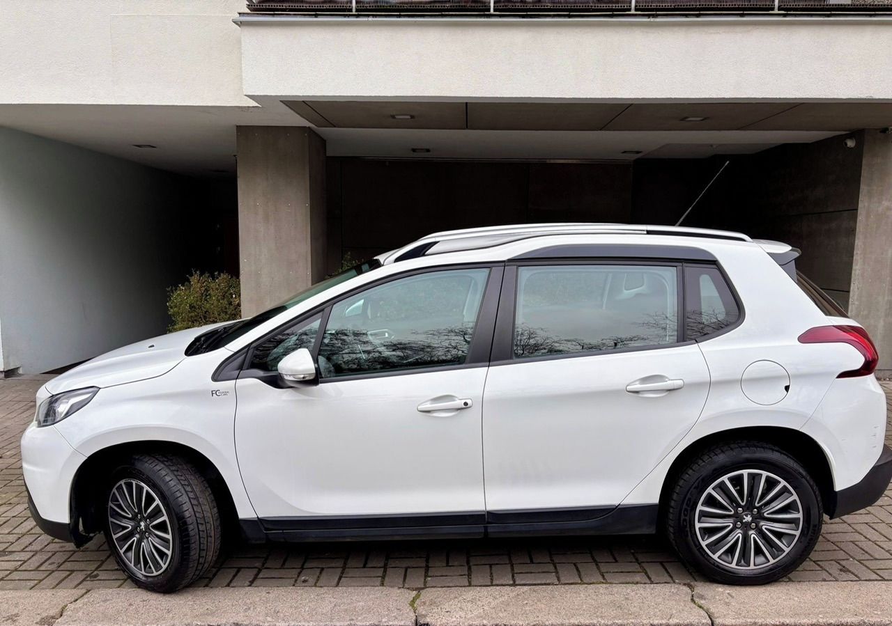 Peugeot 2008 - fotka 4