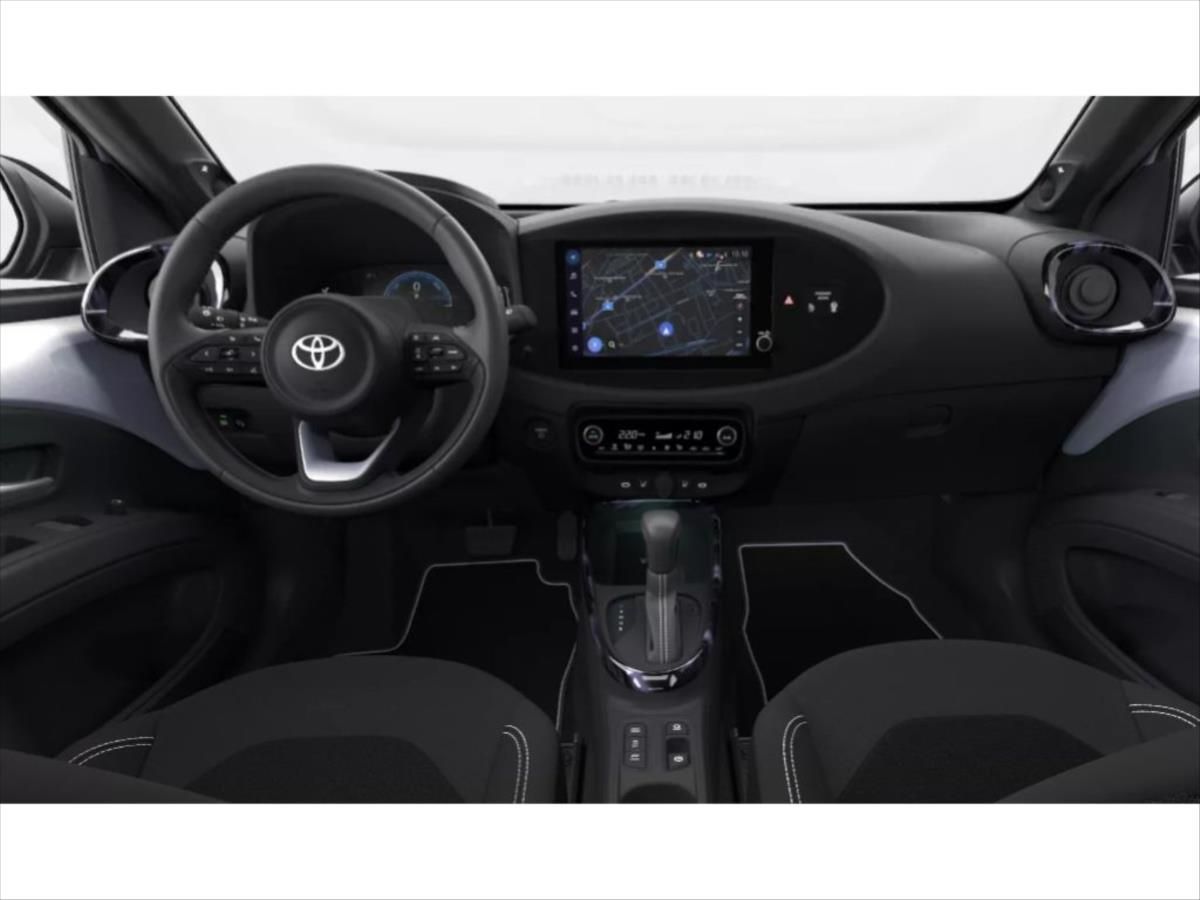 Toyota Aygo, X hybrid Executive - fotka 3